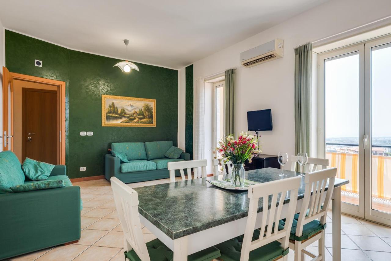 Roomy And Bright Apartment With Balconies X6 Catania Eksteriør bilde