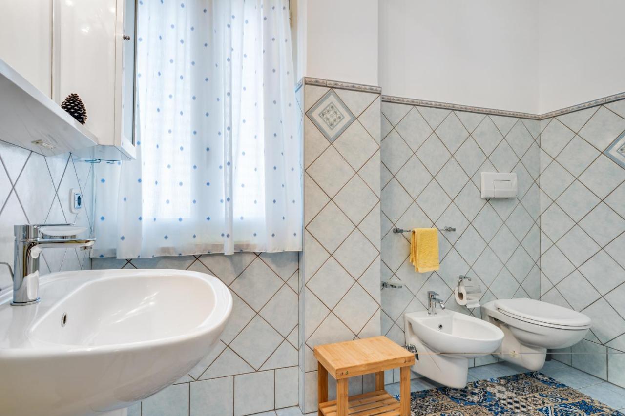 Roomy And Bright Apartment With Balconies X6 Catania Eksteriør bilde