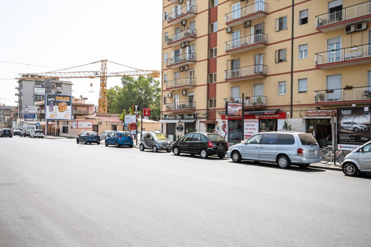 Roomy And Bright Apartment With Balconies X6 Catania Eksteriør bilde