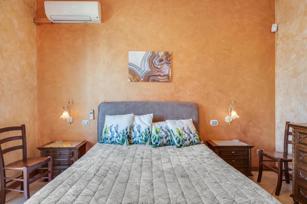 Roomy And Bright Apartment With Balconies X6 Catania Eksteriør bilde
